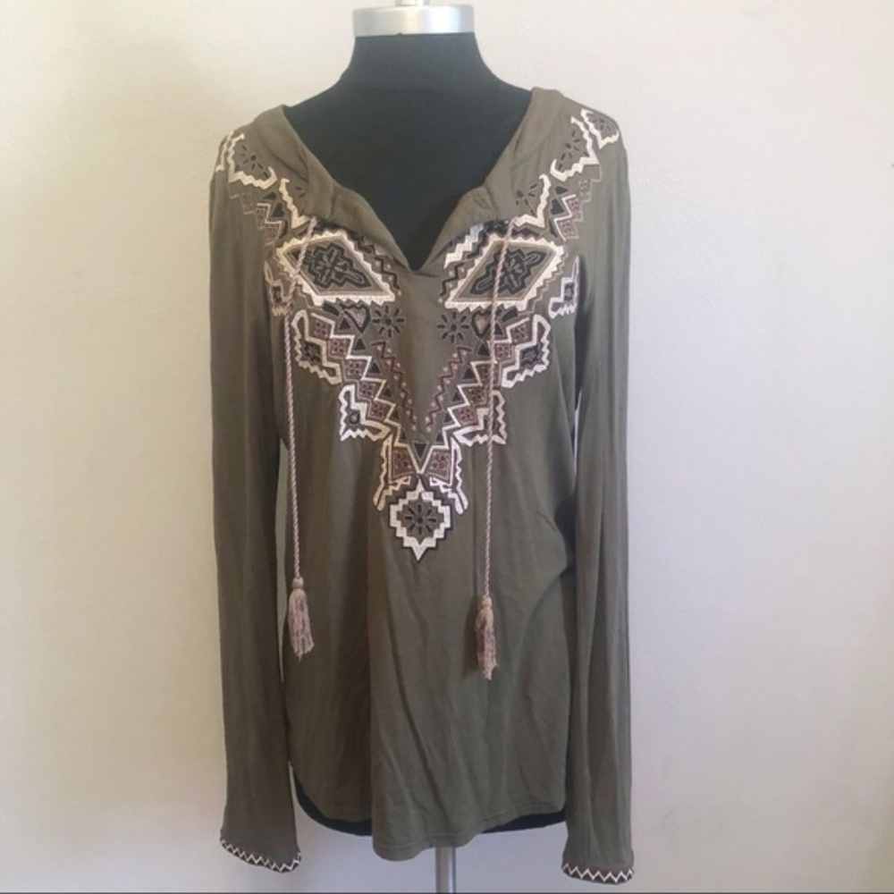 THML Boho Tassle V Neck Embroidered Blouse